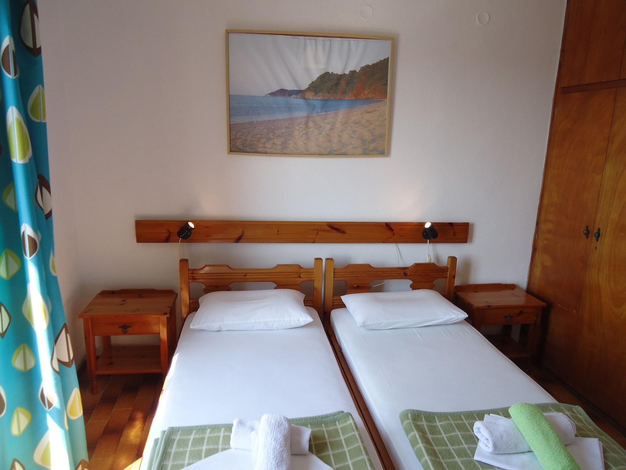 Pension Margarita Skiathos Town Exterior foto
