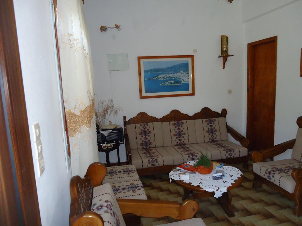 Pension Margarita Skiathos Town Exterior foto