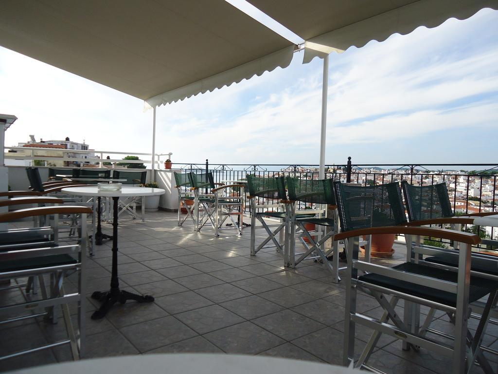Pension Margarita Skiathos Town Exterior foto