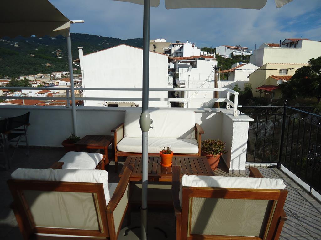 Pension Margarita Skiathos Town Exterior foto