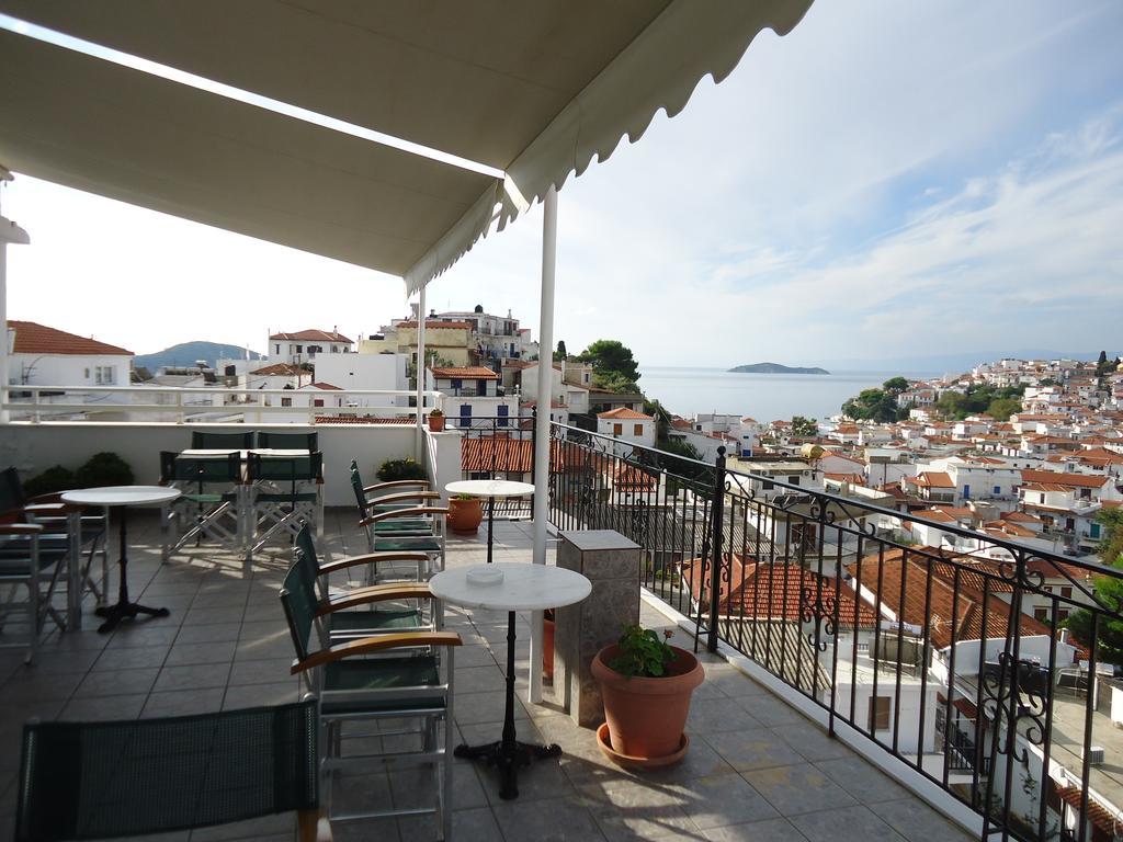 Pension Margarita Skiathos Town Exterior foto