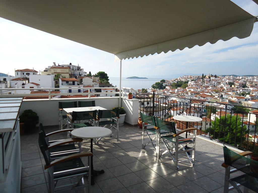 Pension Margarita Skiathos Town Exterior foto
