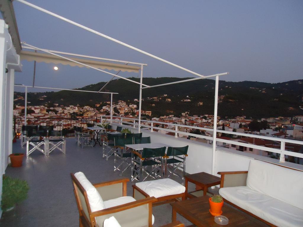 Pension Margarita Skiathos Town Exterior foto